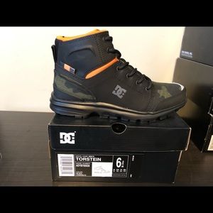 DC Torstein Men’s Size 6 New in Box